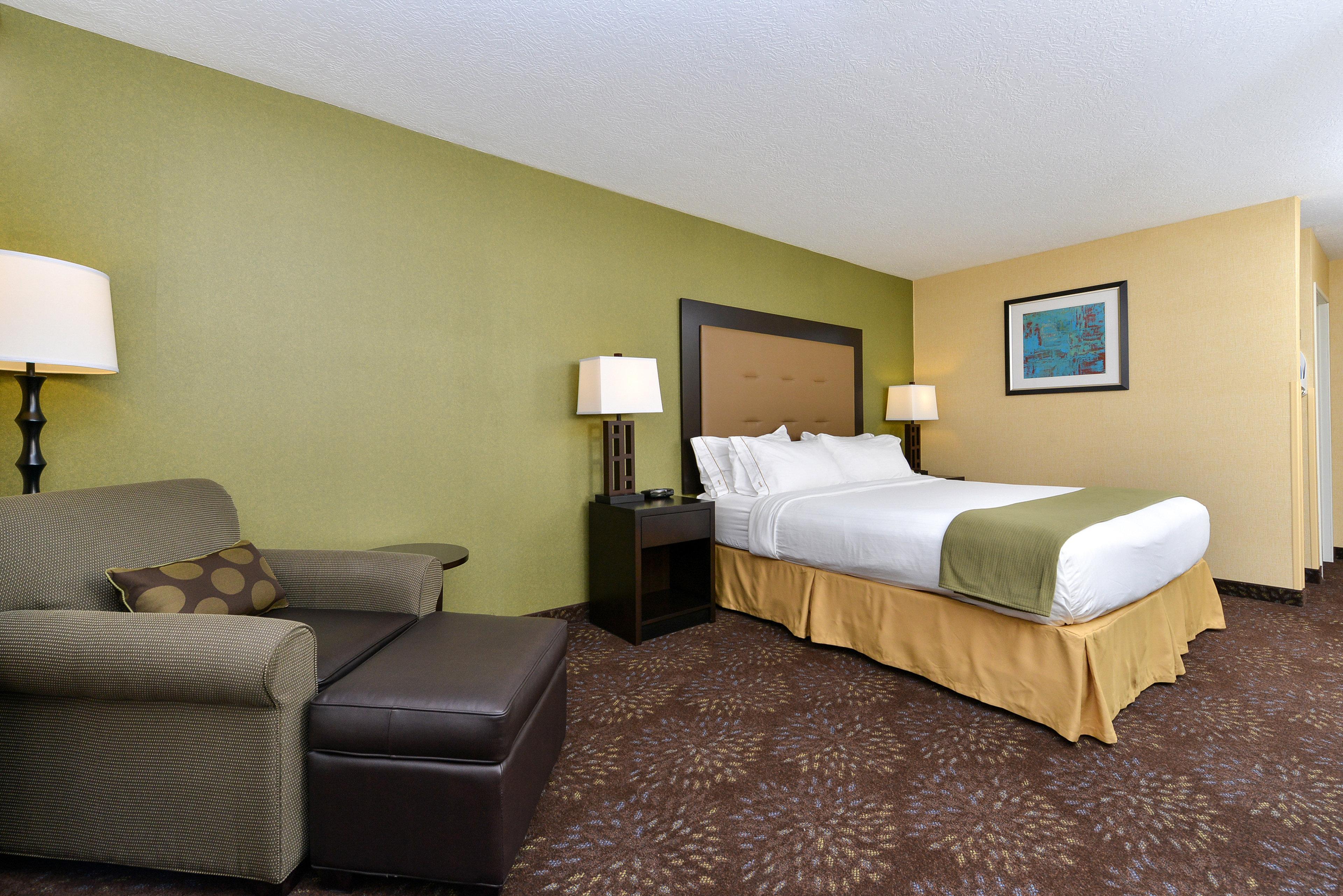 Holiday Inn Express Hotel & Suites Charlotte By Ihg Exterior foto